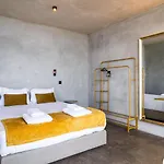 Affittacamere Guestready - Relax & Ride The Waves 3*